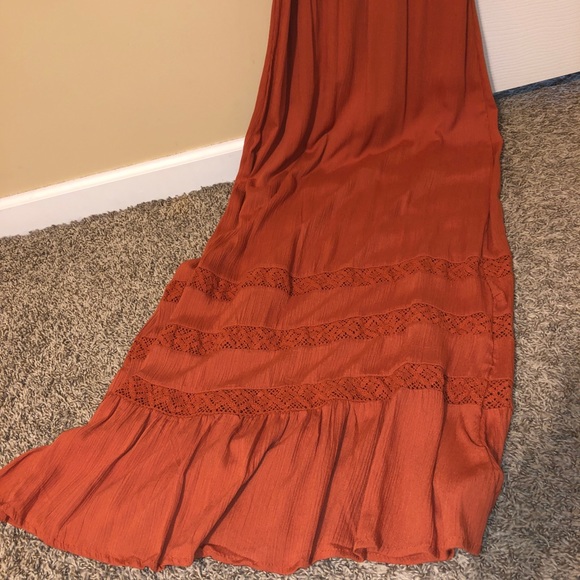 Women’s Maxi Dress (S) - Picture 2 of 4